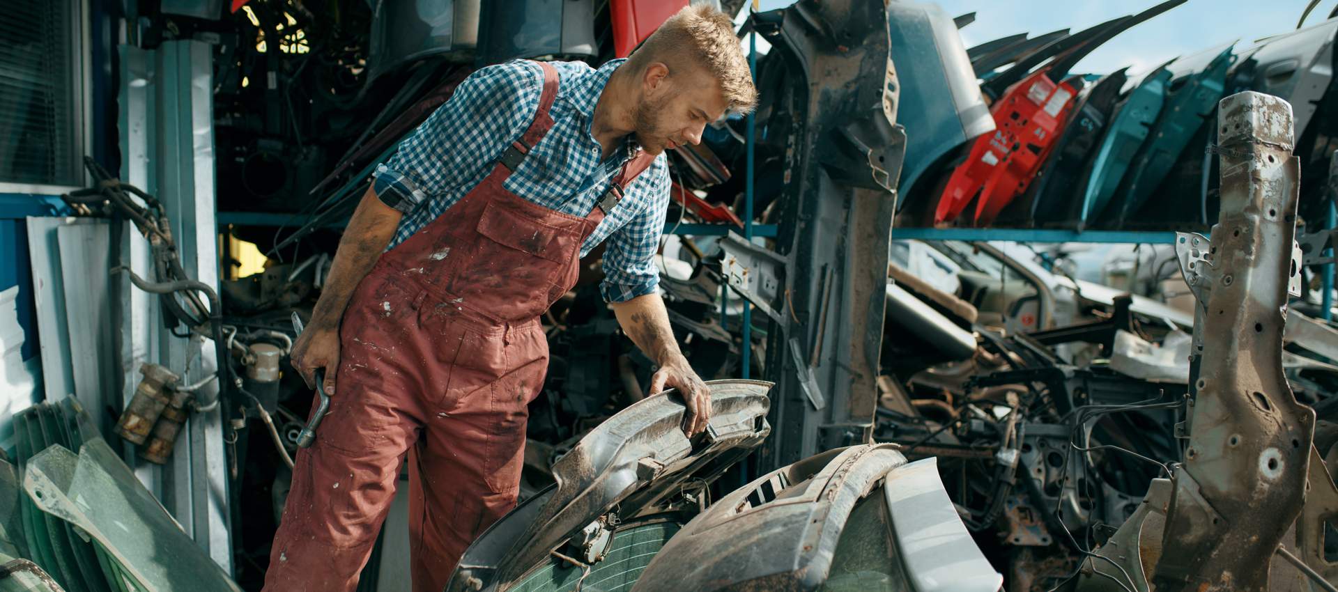 Výkup vozidel na náhradní díly, ekologická likvidace aut